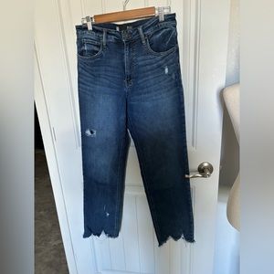 Perfect condition. Kut from the Kloth Elizabeth Jean